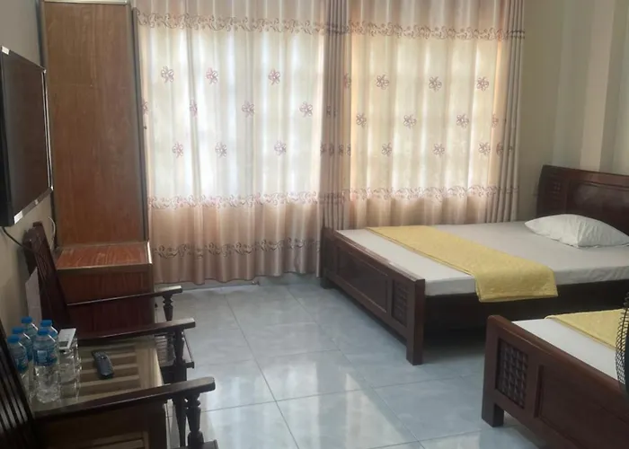 Nha Nghi Dung Hoa *