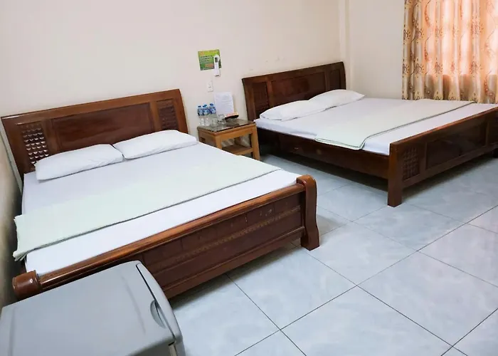 Hotel Nha Nghi Dung Hoa *